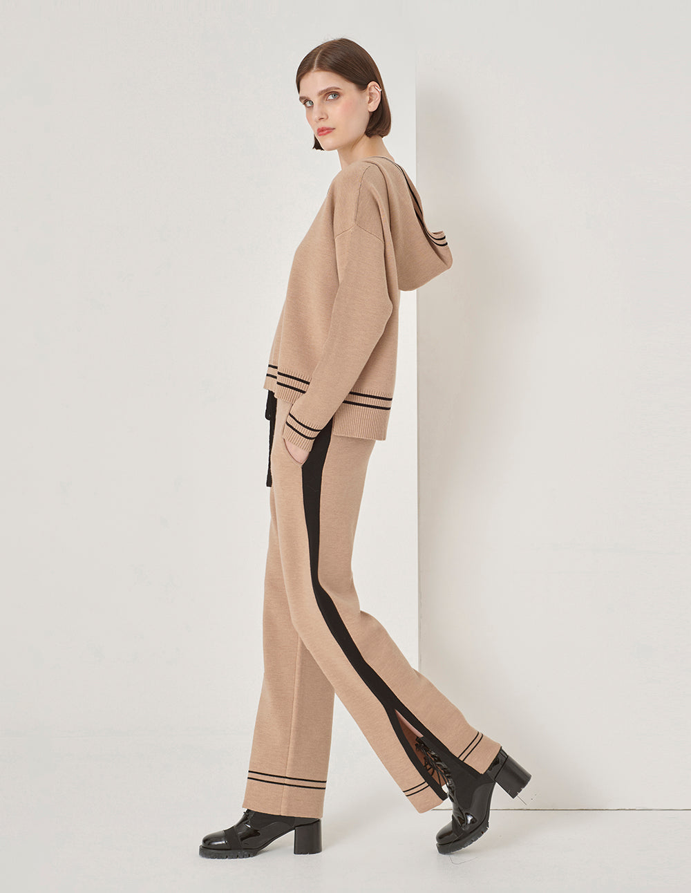 MARYLING Camel Contrast Knitted Trousers